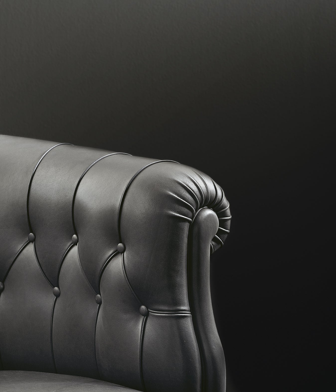 poltrona frau fumoir armchair