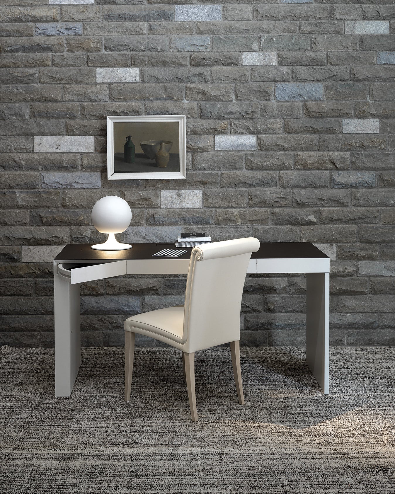 poltrona frau vittoria chair