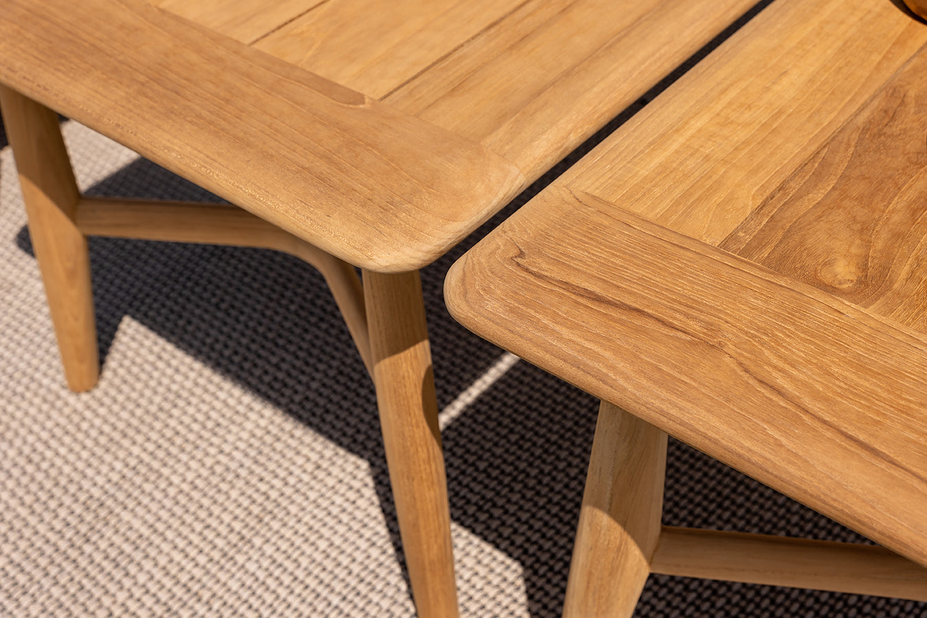 poltrona frau the secret garden 180x80 h63 table