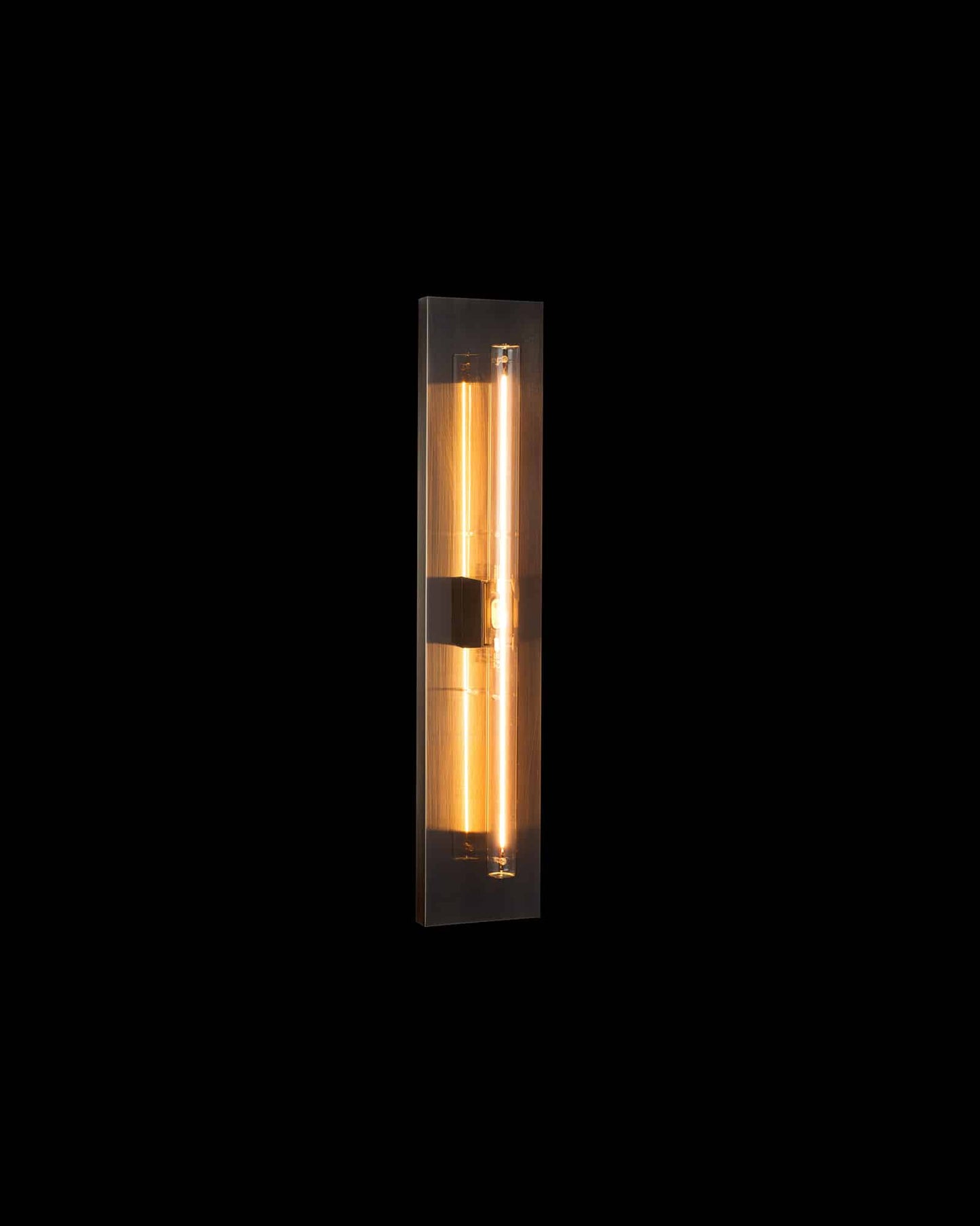 Linea Wall Lamp