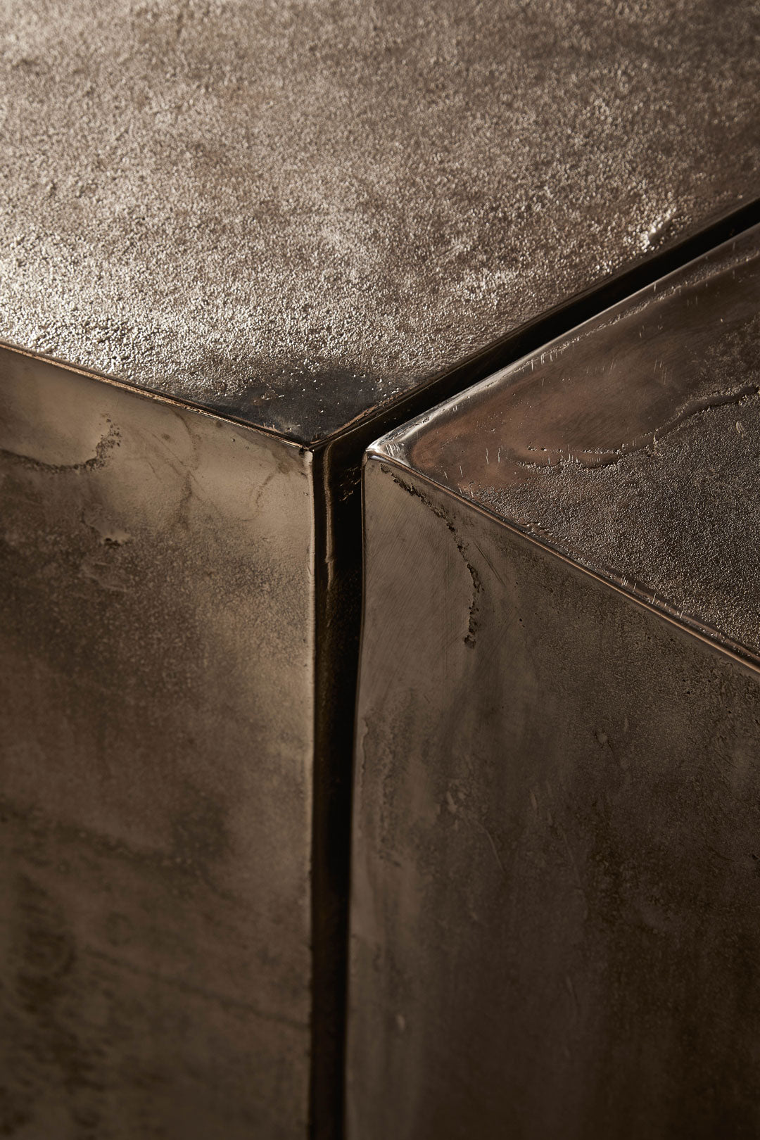 Excalibur Dining Table