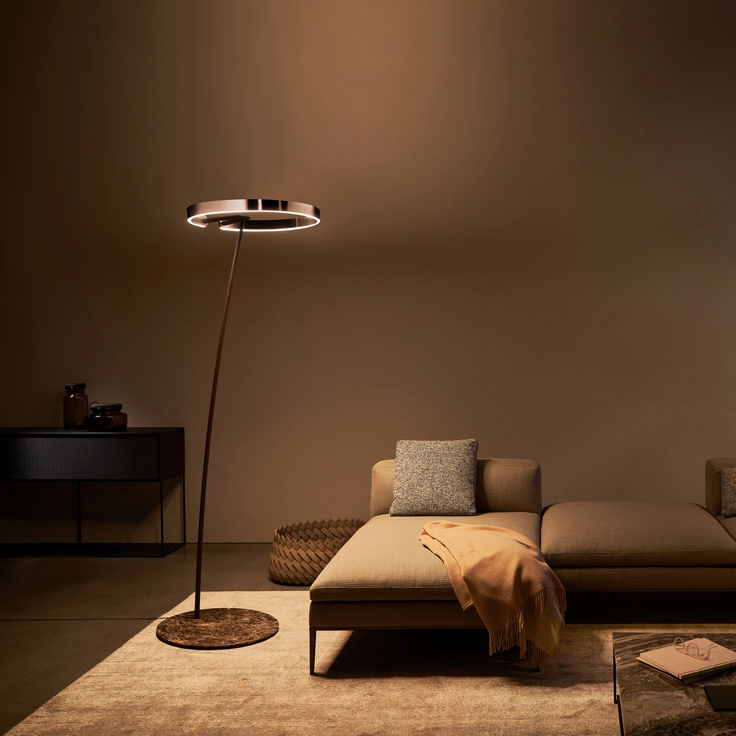 Mito Raggio Floor Lamp