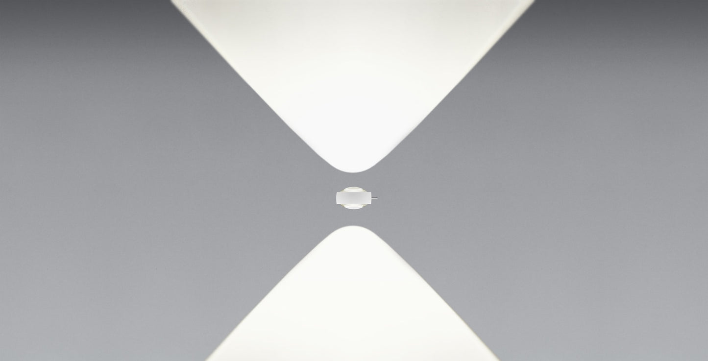 Sento Verticale Wall Light