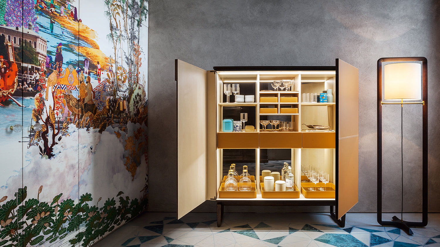 Fidelio Drink Cabinet