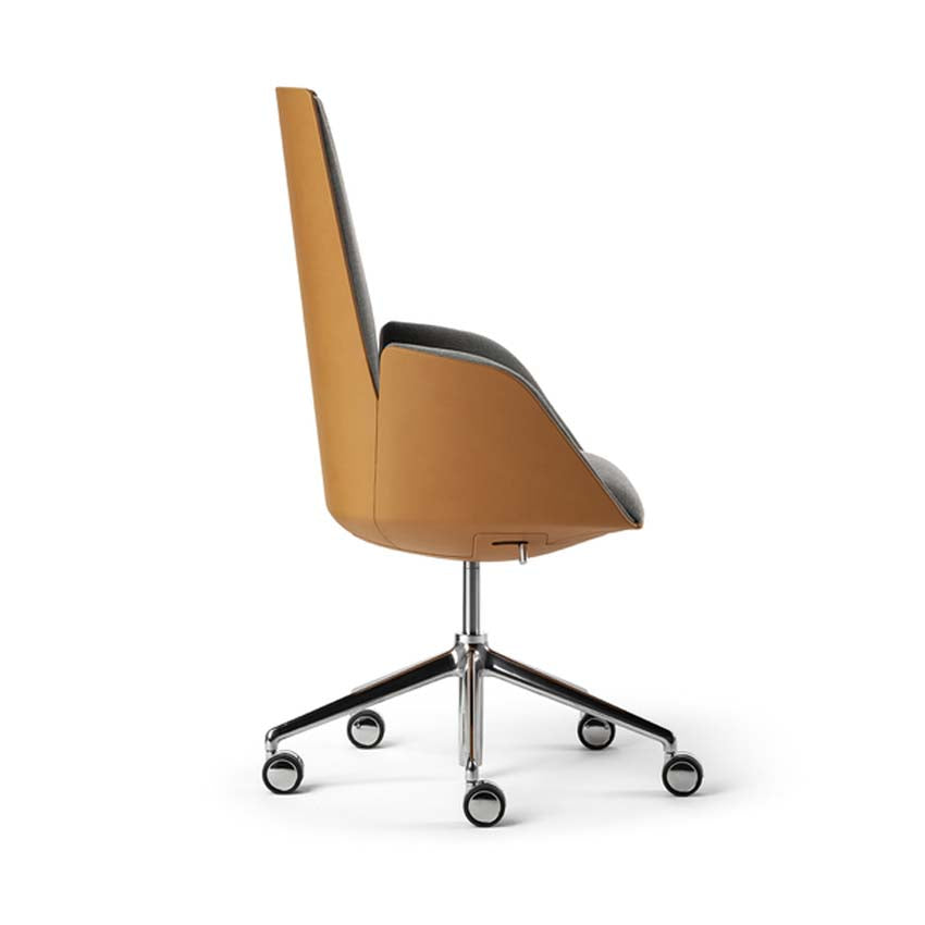 Cercle Executive Chair