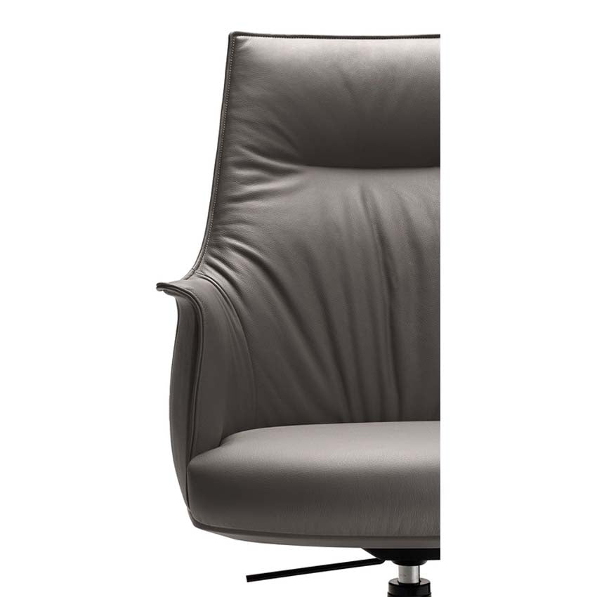 Archibald Task Executive Chair