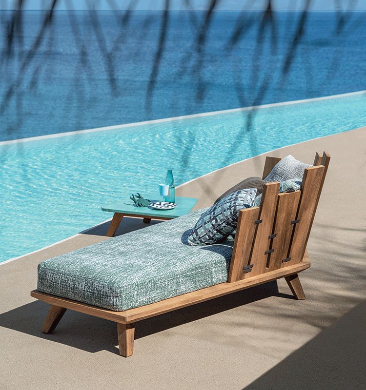 Rafael Daybed