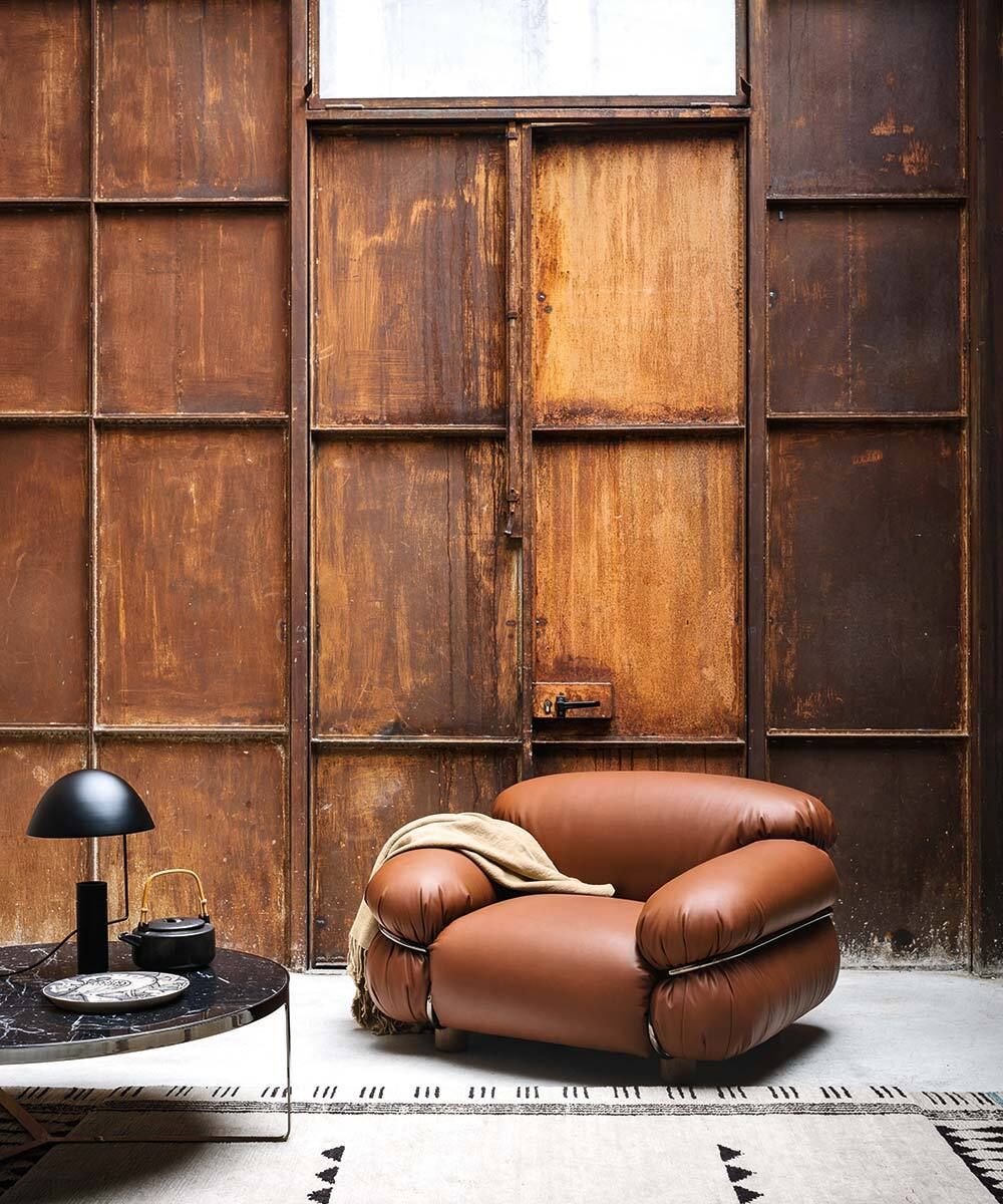 Sesann Armchair