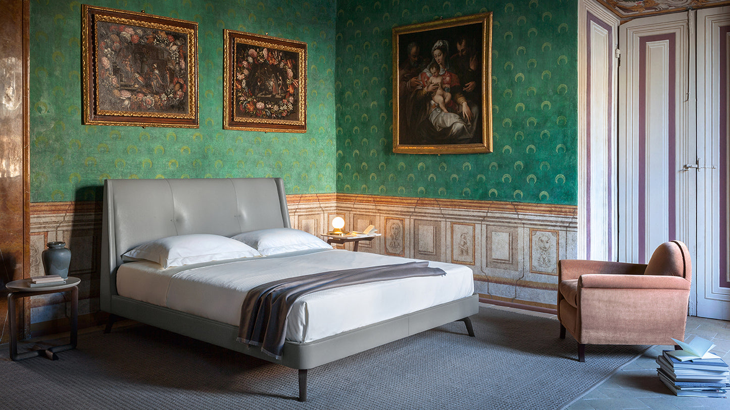Suzie Wong Bed 180