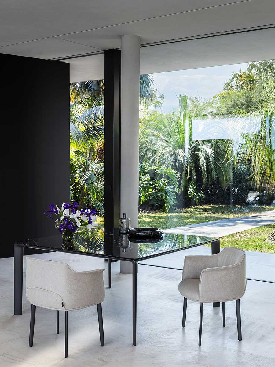 poltrona frau archibald dining chair