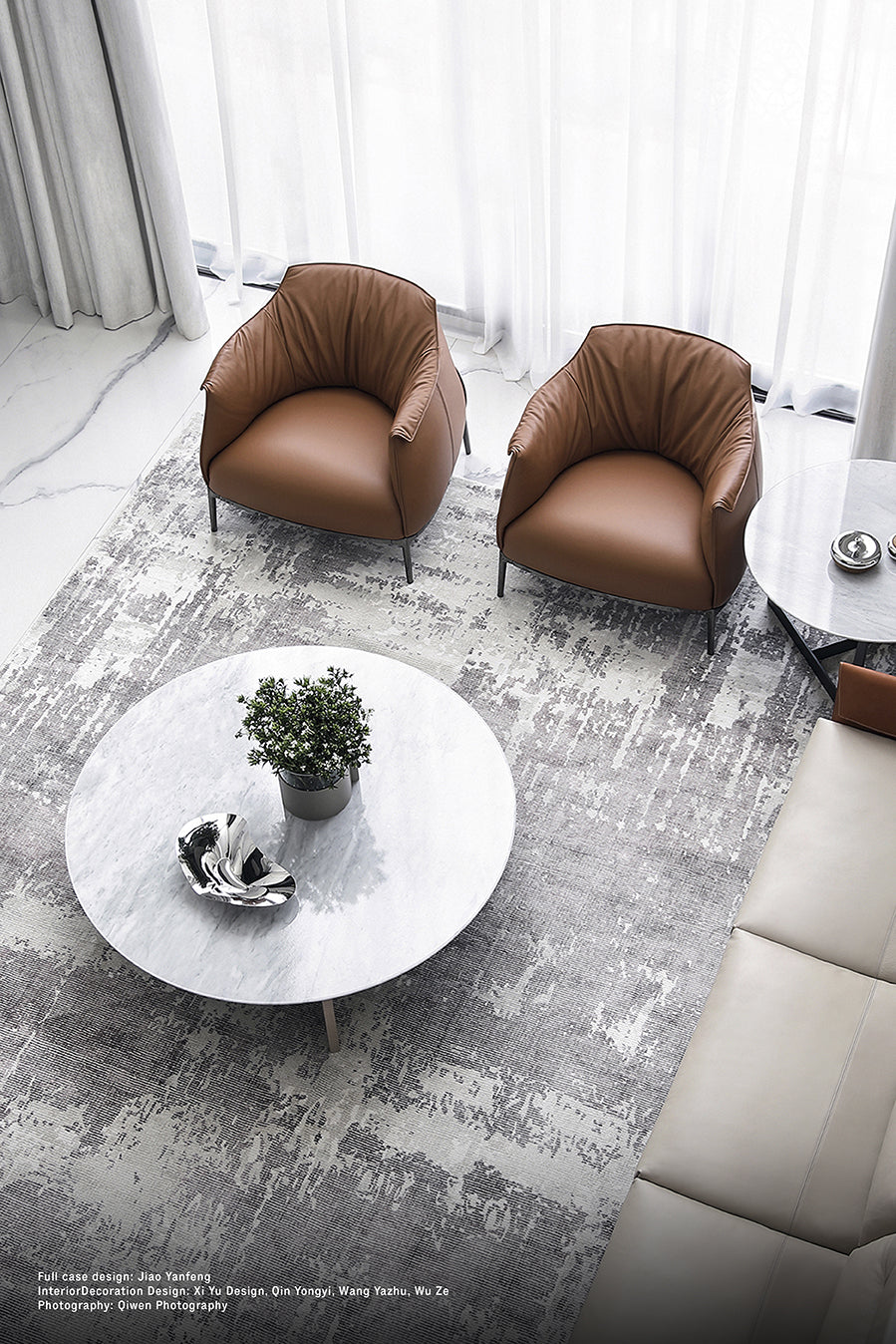 Fidelio Coffee Table