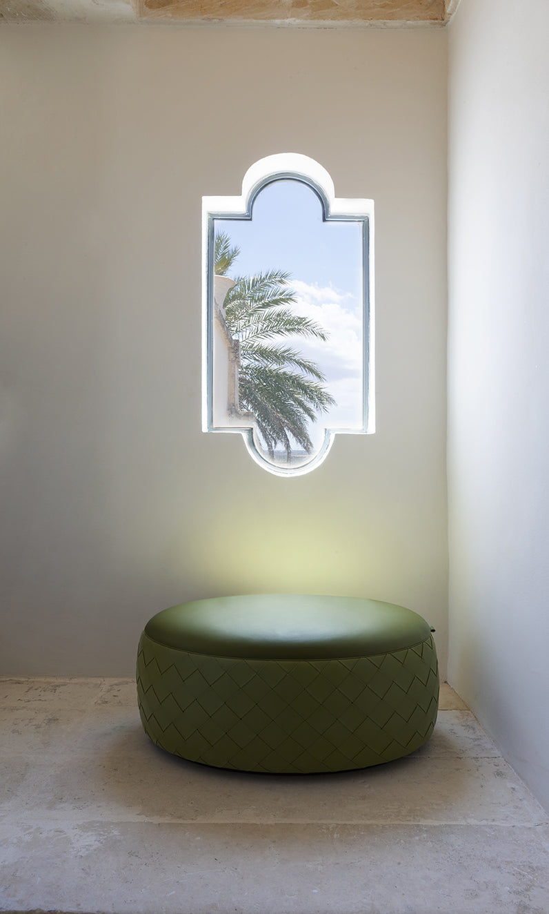 Grant Ottoman - 90X64Cm