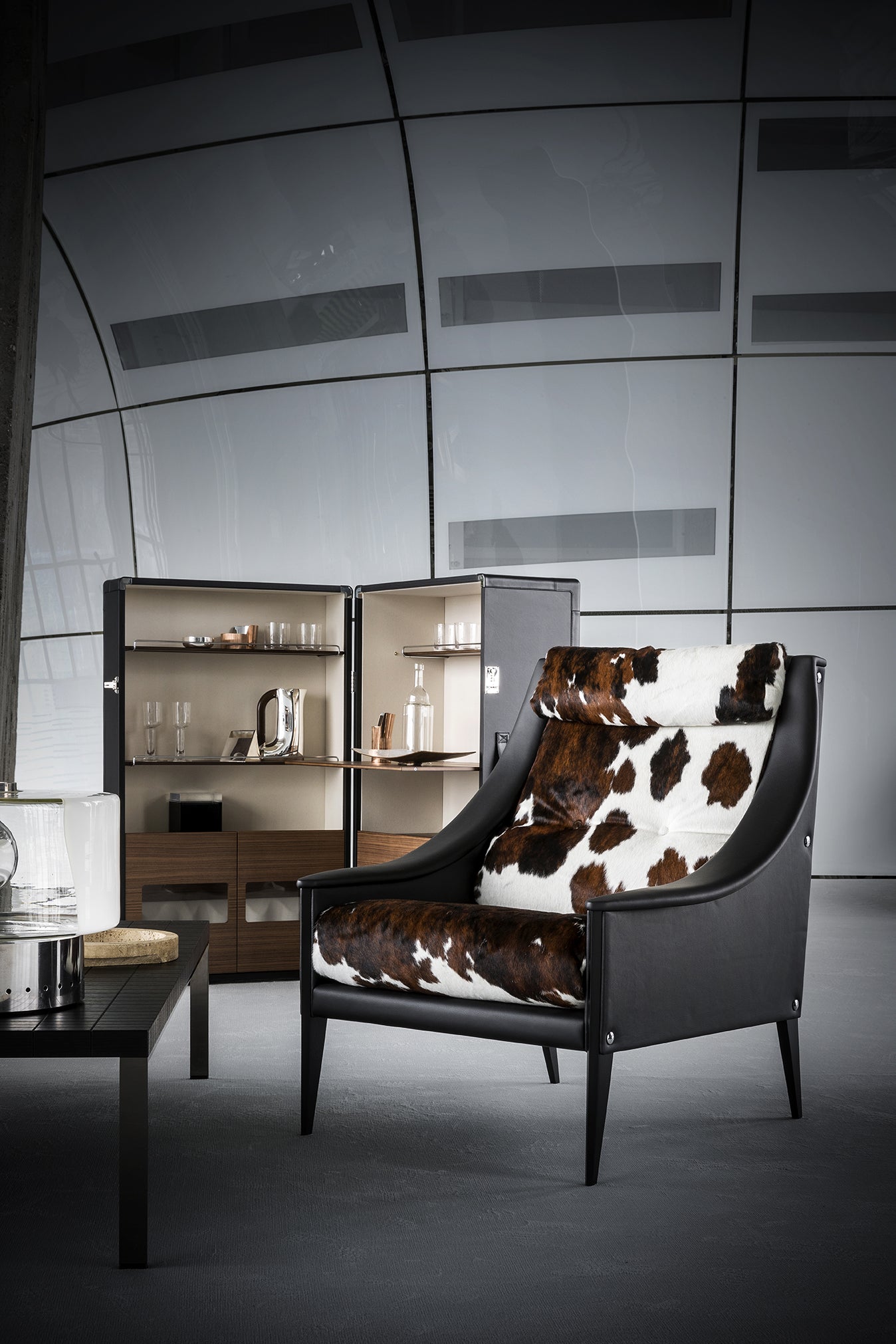 Isidoro Drinks Cabinet