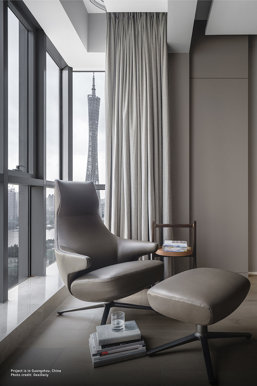 poltrona frau jay lounge ottoman