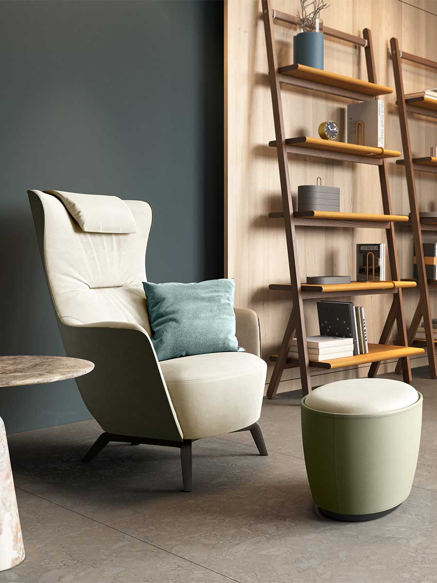 Mamy Blue Ottoman