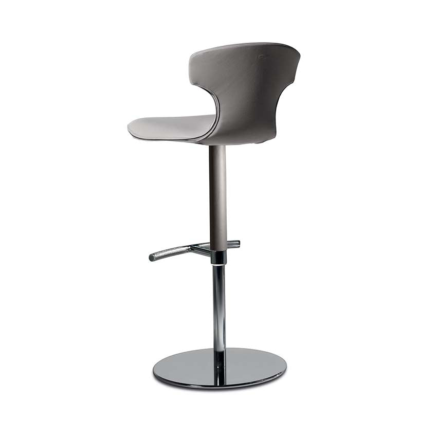 Montera Mas Column Base Stool