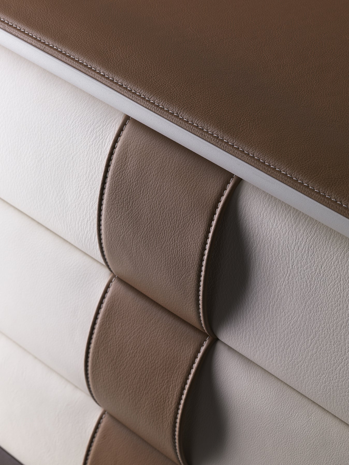 poltrona frau obi drawer chest