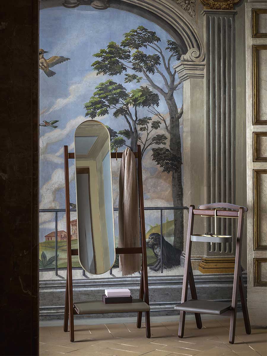 Ren Standing Mirror With Hangers