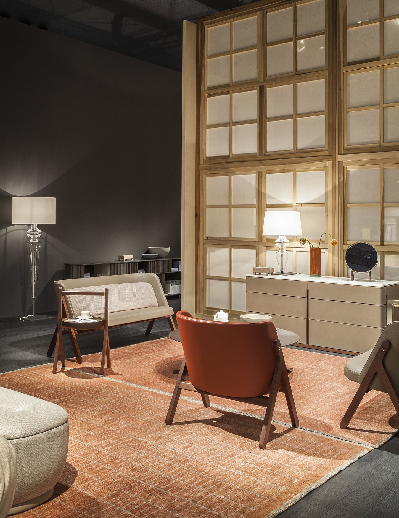poltrona frau ren table mirror