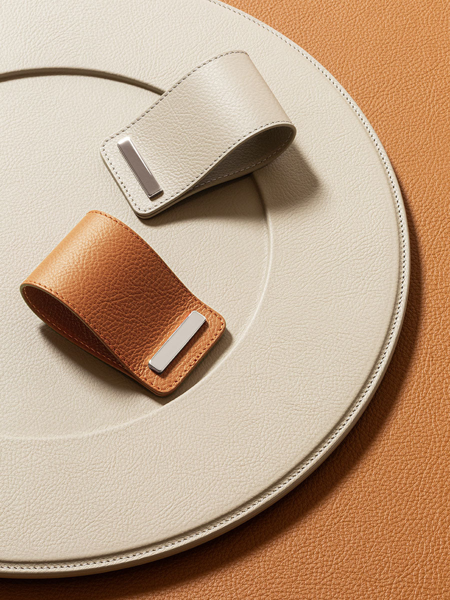 poltrona frau tableware napkin ring