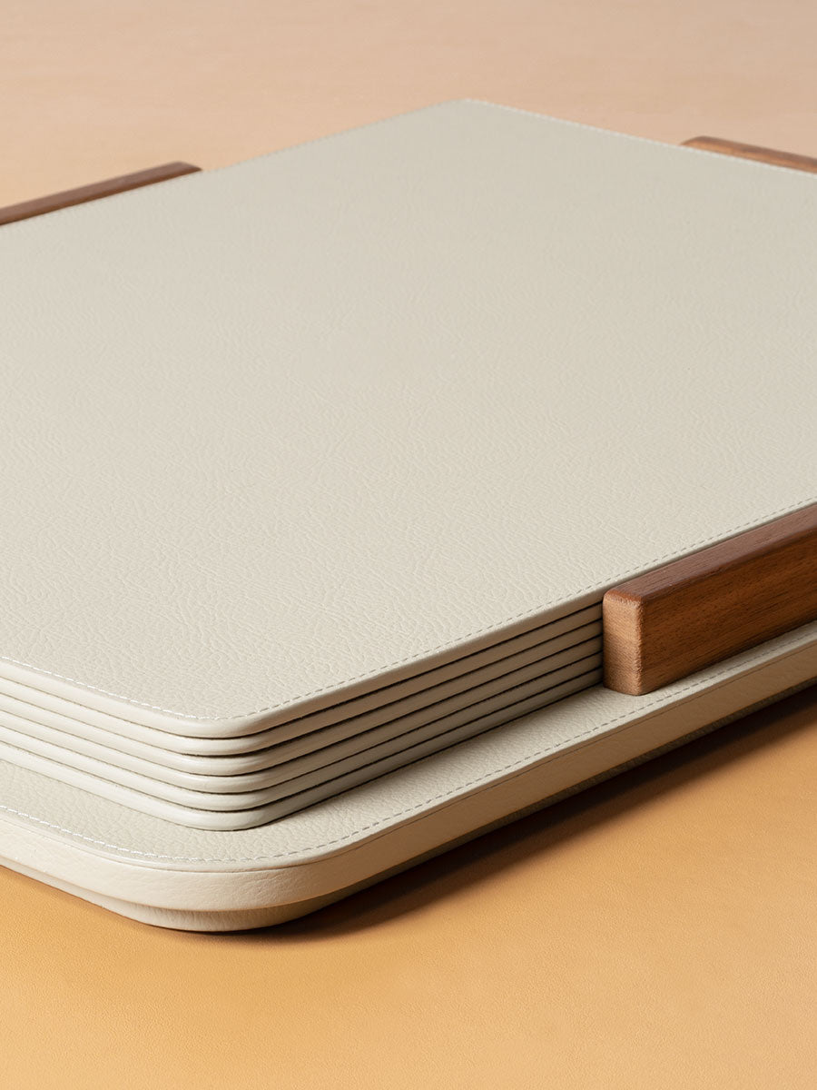 poltrona frau tableware placemat holder