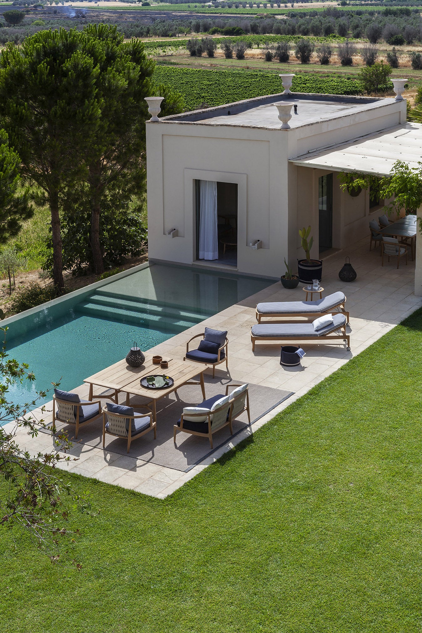 The Secret Garden Table - 180X80Cm H63Cm