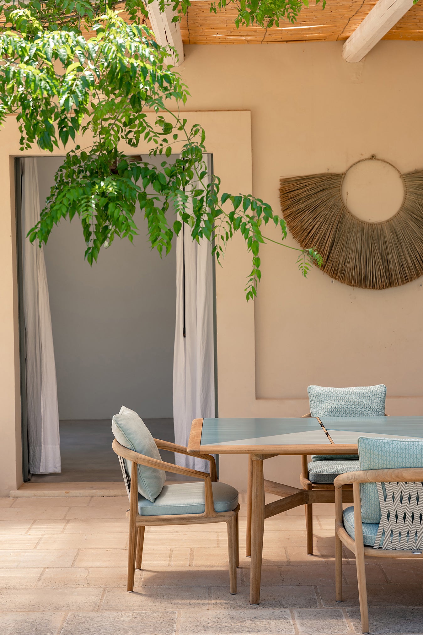 The Secret Garden Table - 260X110Cm H75Cm