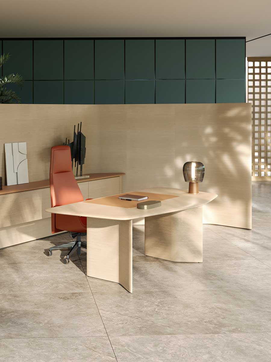 poltrona frau trust iconic desk