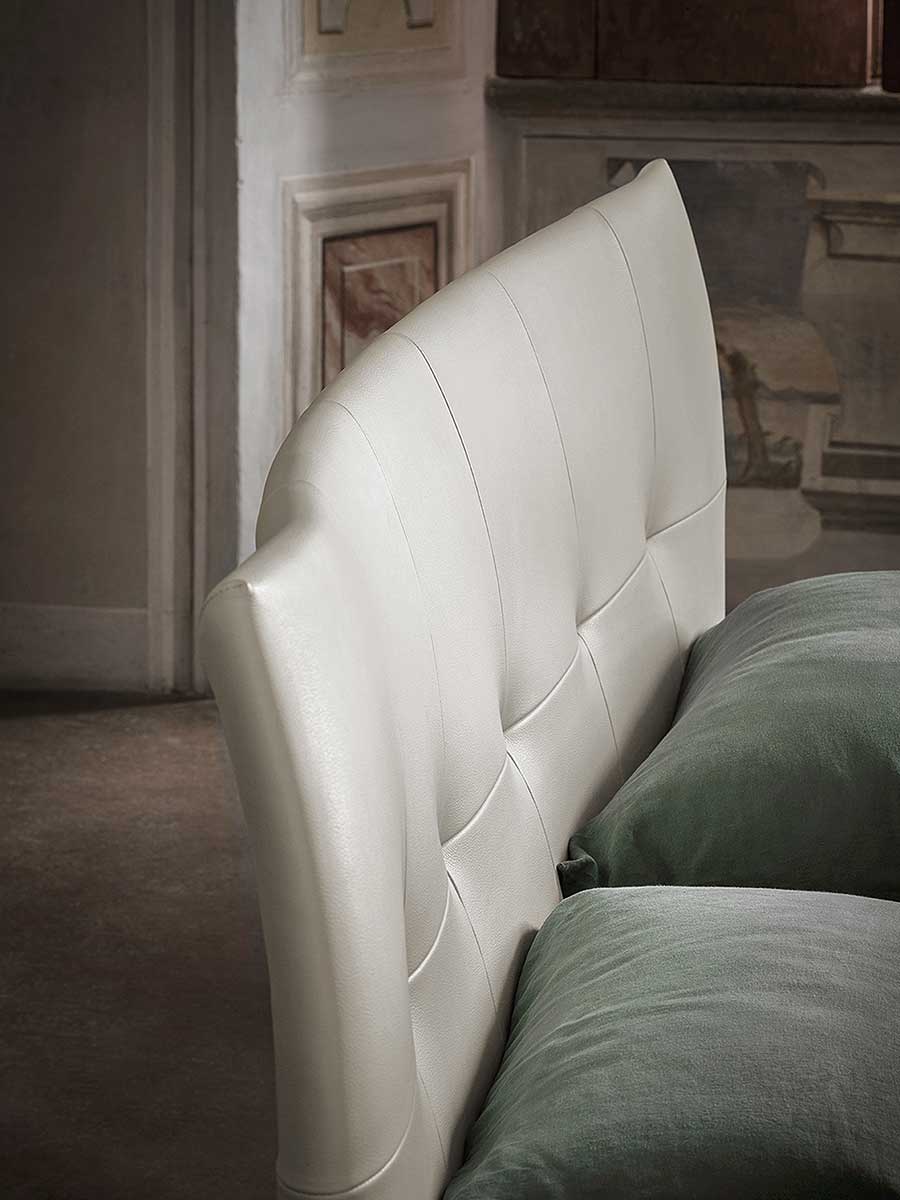 poltrona frau aurora due bed with storage