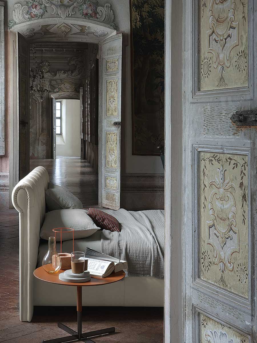 poltrona frau bluemoon bed with storage