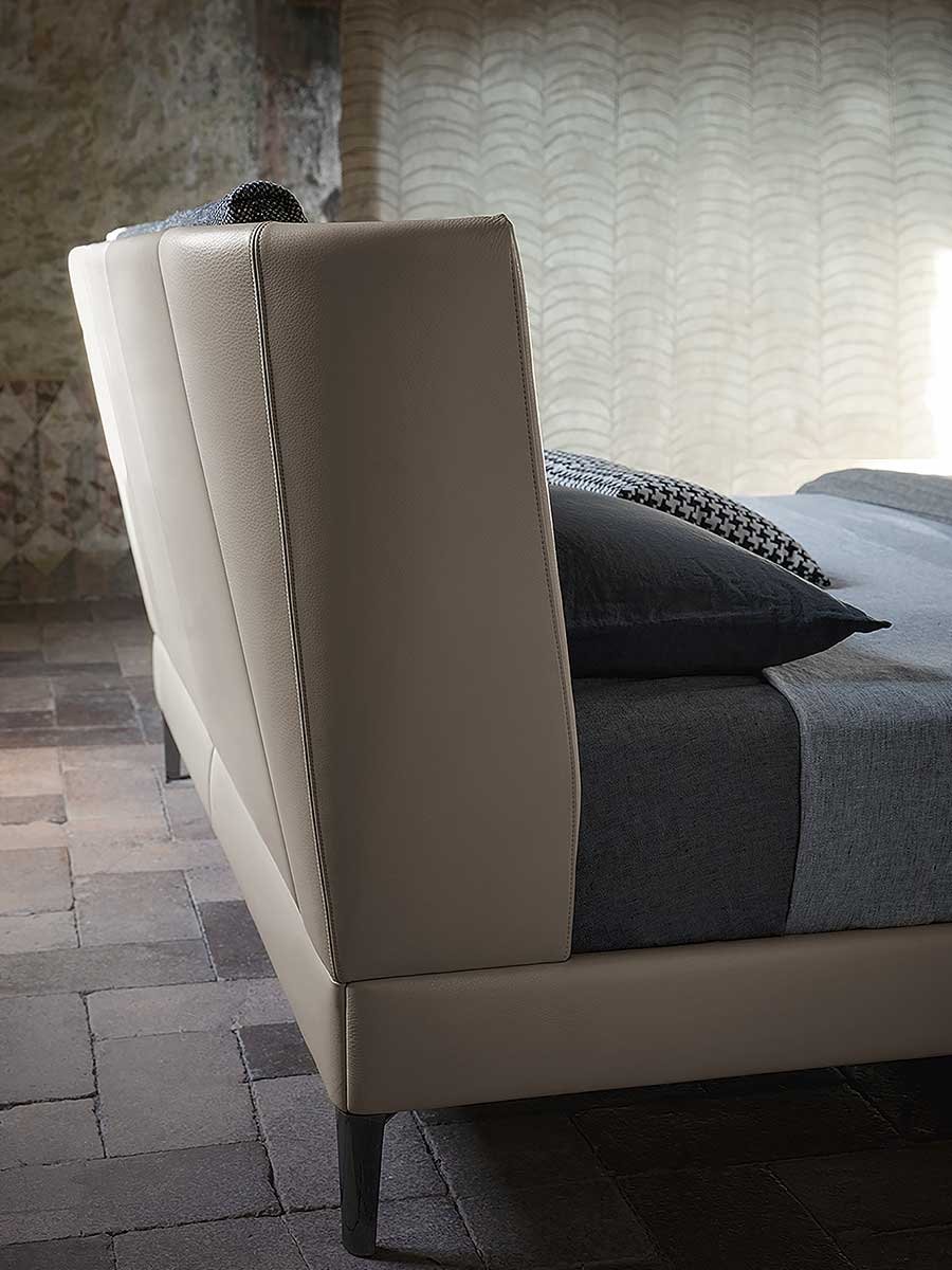 Bretagne Bed