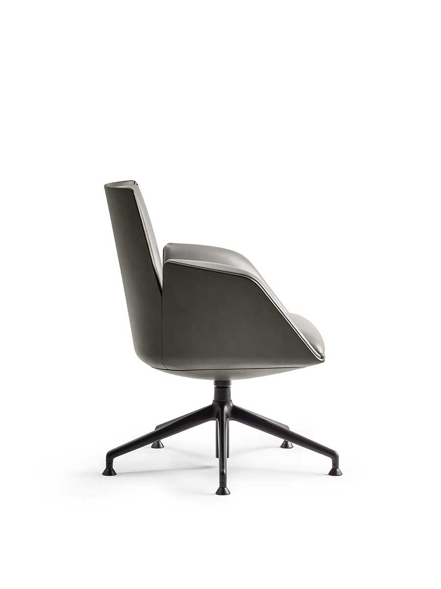 poltrona frau cercle visitor chair