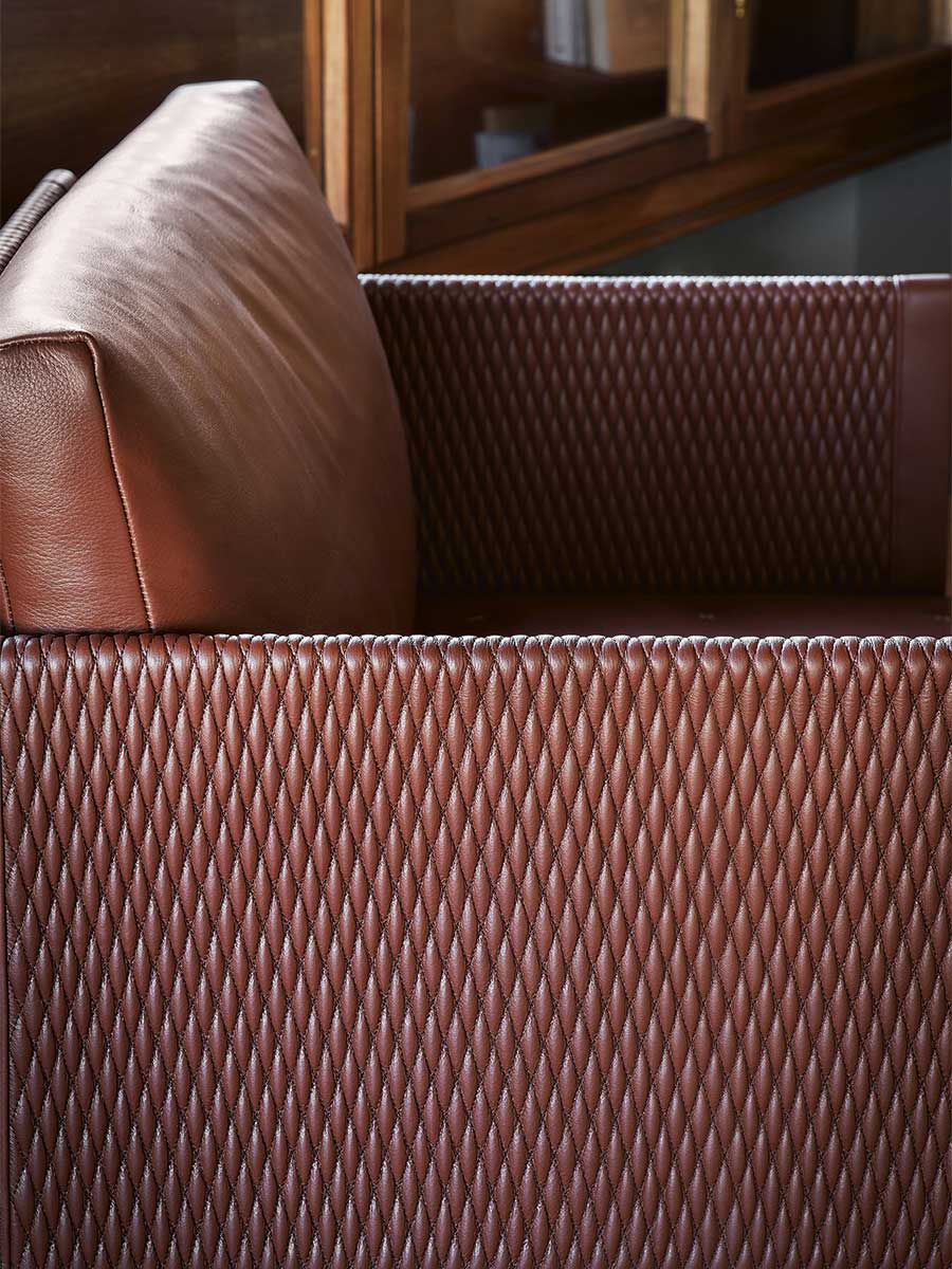 poltrona frau clayton armchair