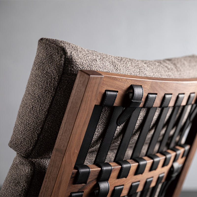 BLAVA | High Back Easy Chair