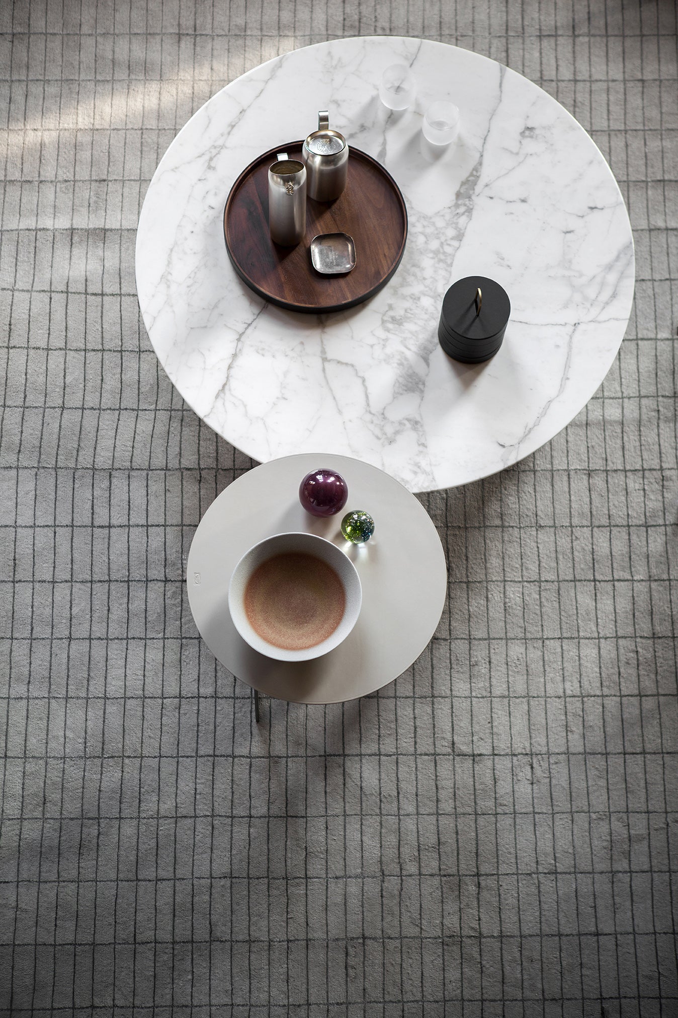 poltrona frau ilary coffee table