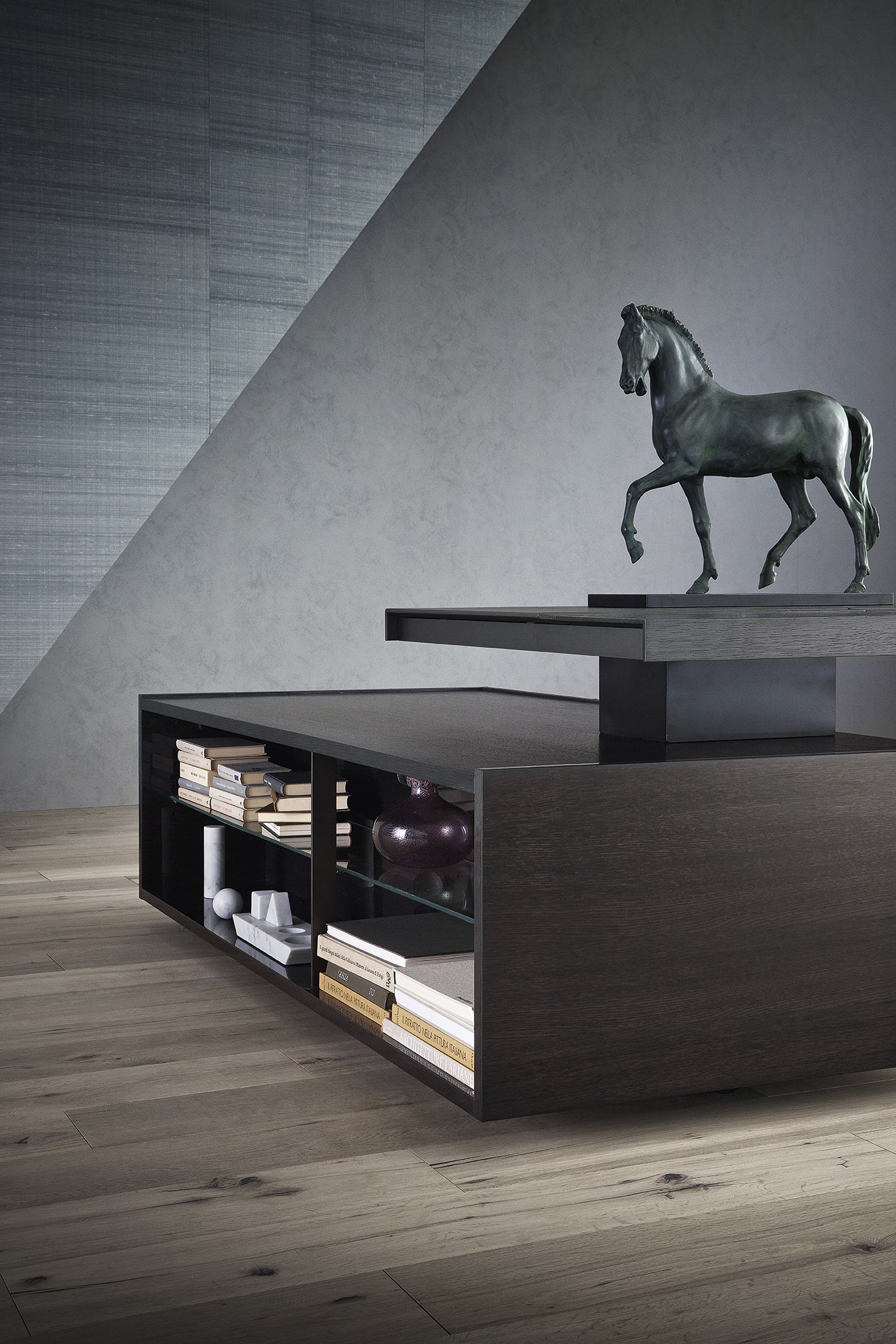 poltrona frau jobs desk