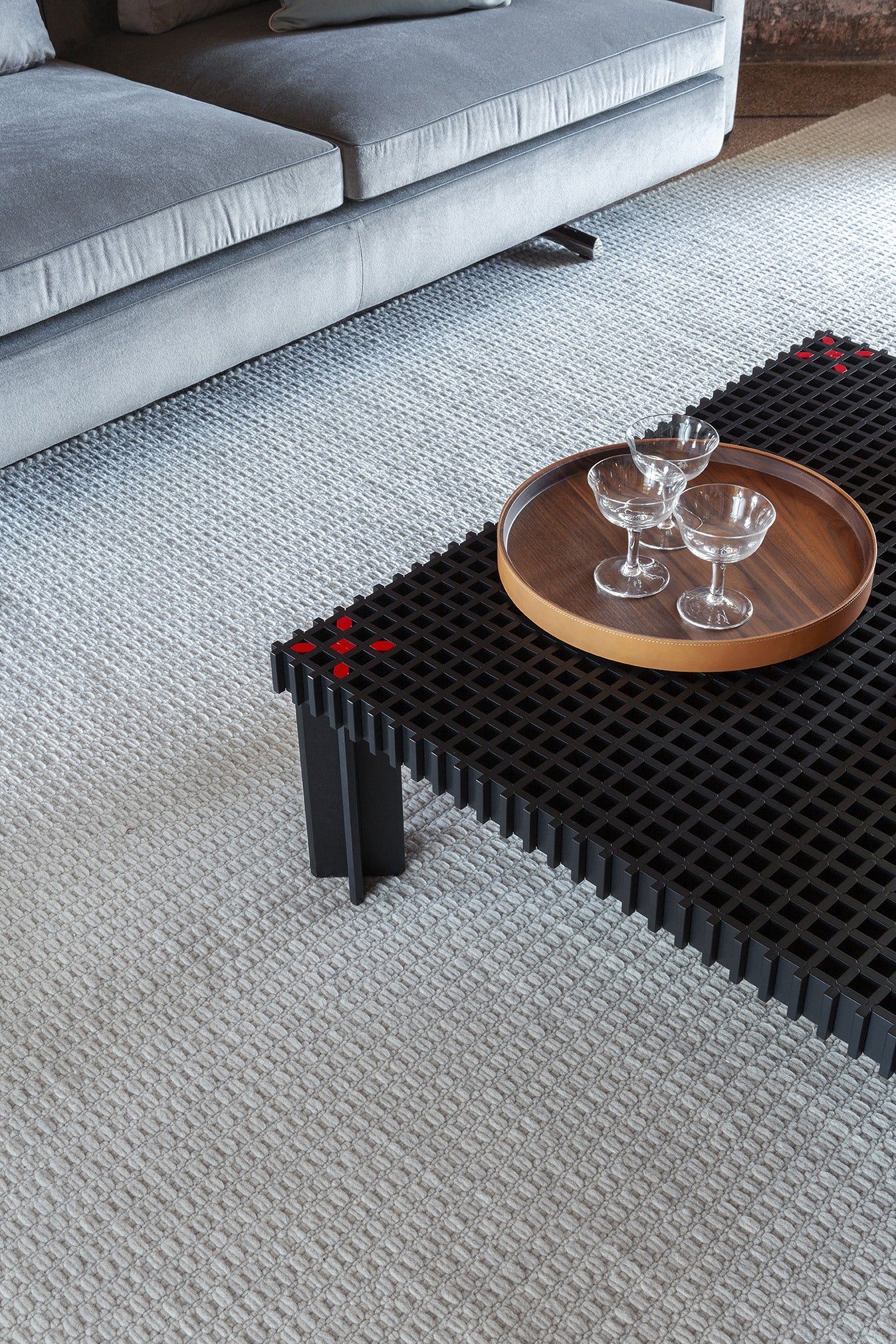 poltrona frau zhuang tray