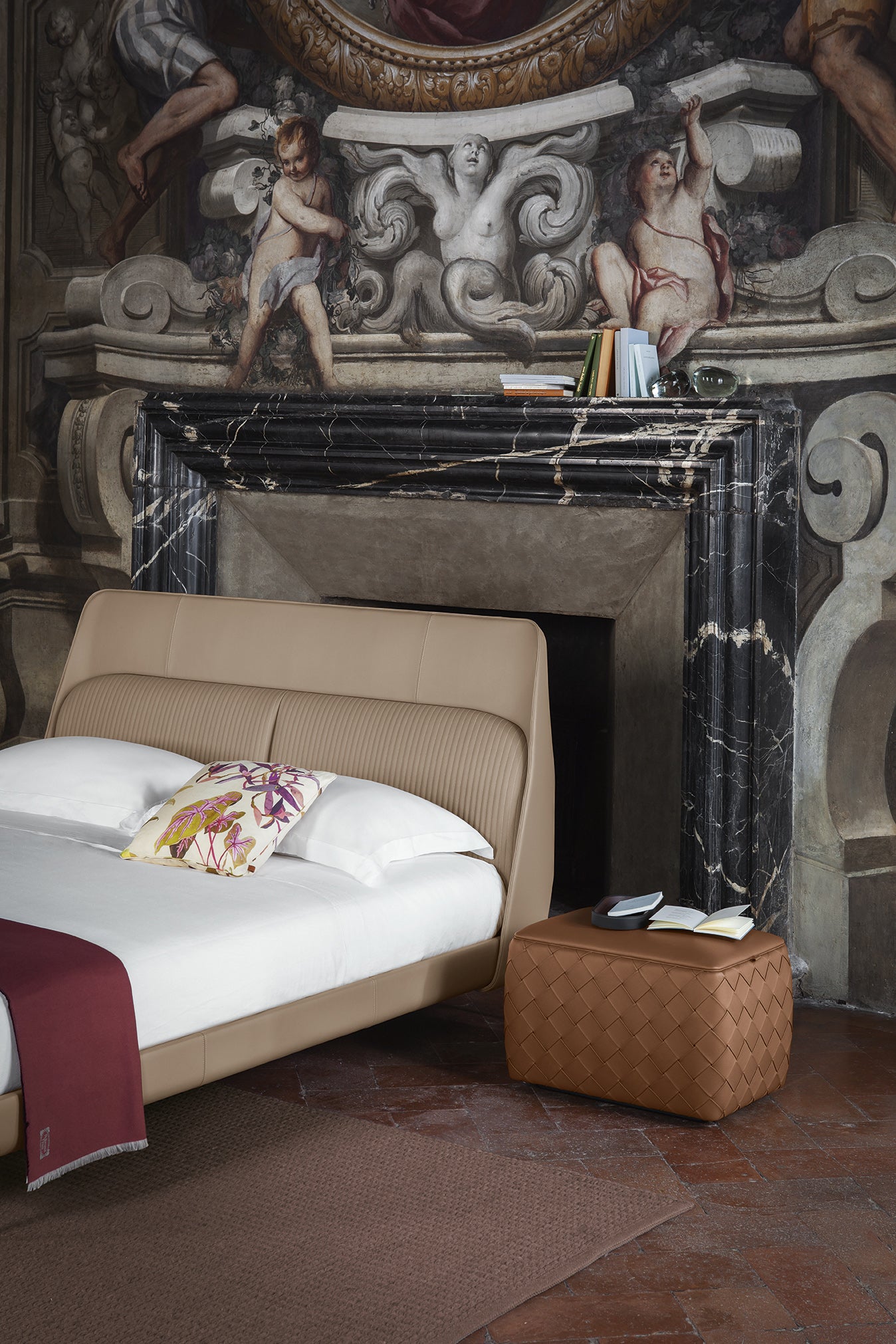 poltrona frau grant ottoman 65x45