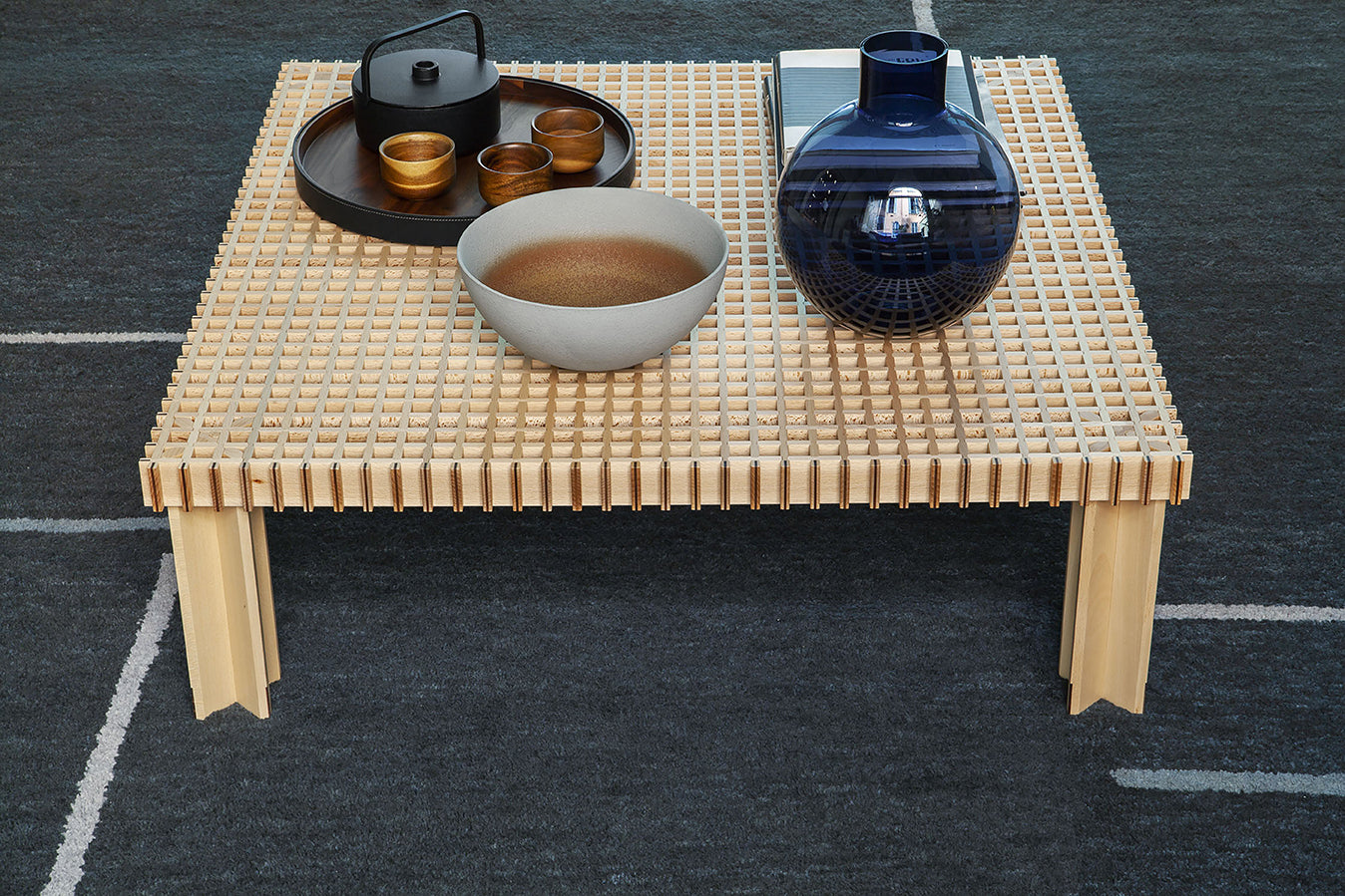 poltrona frau kyoto small table