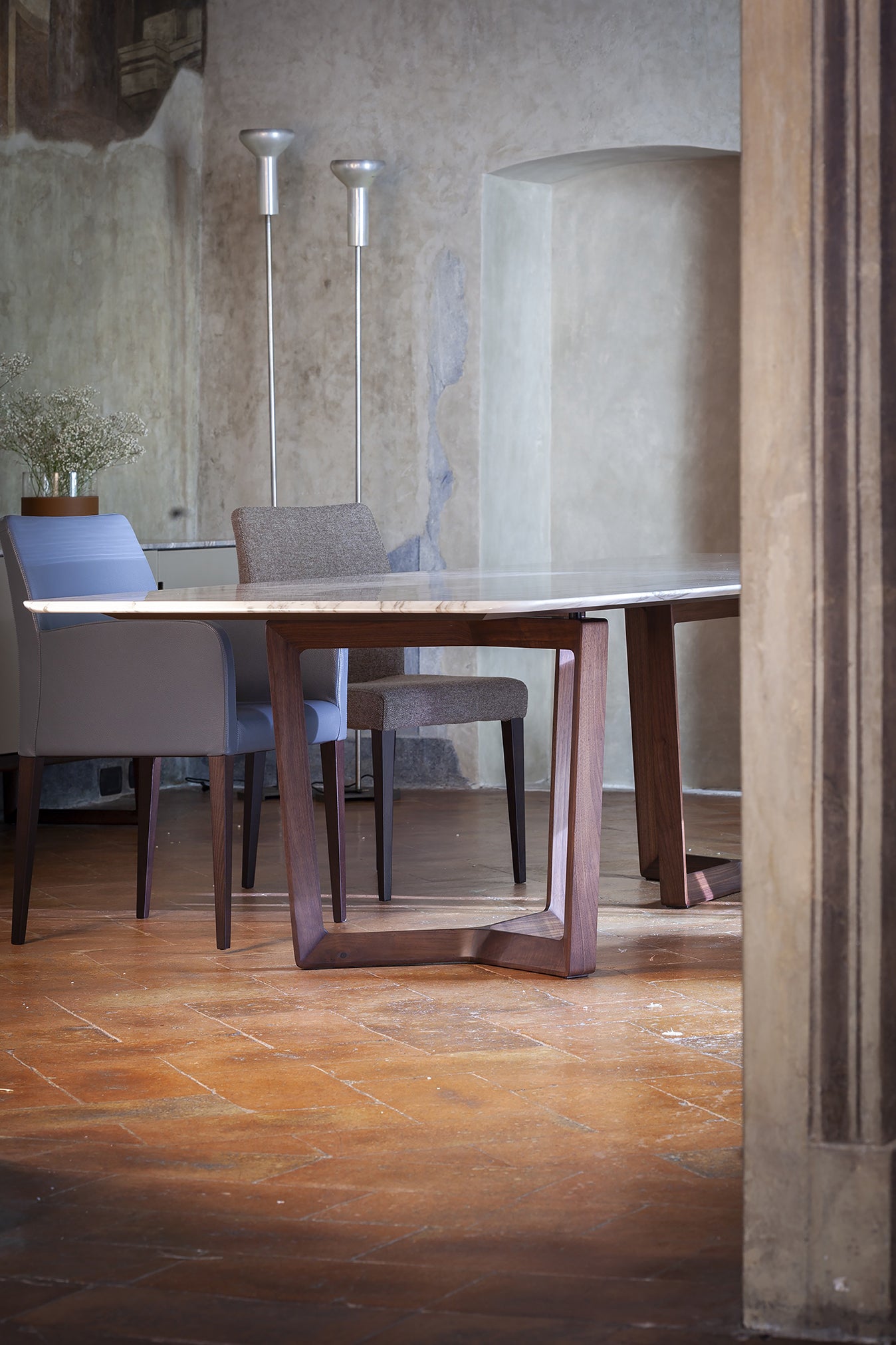 poltrona frau liz small armchair