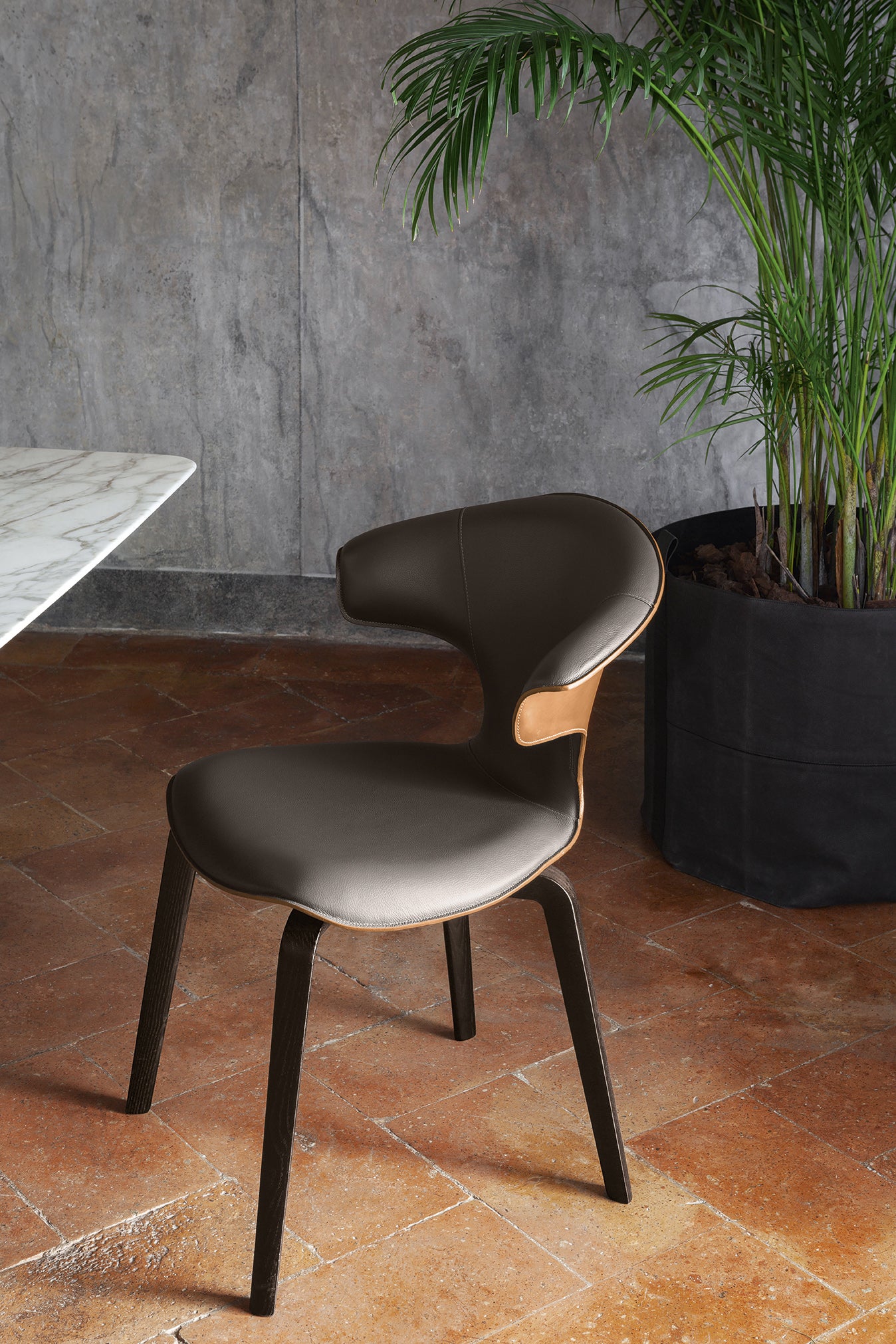 poltrona frau montera small armchair