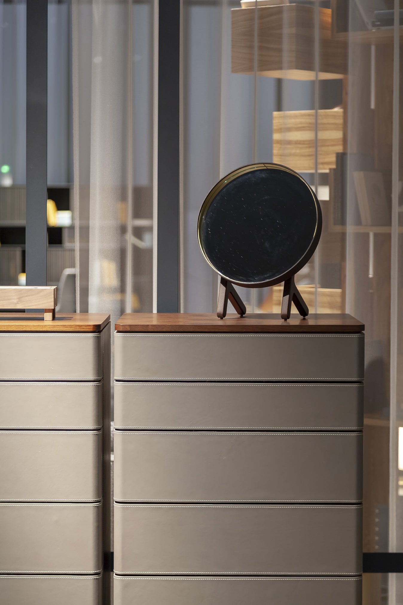 Ren Table Mirror