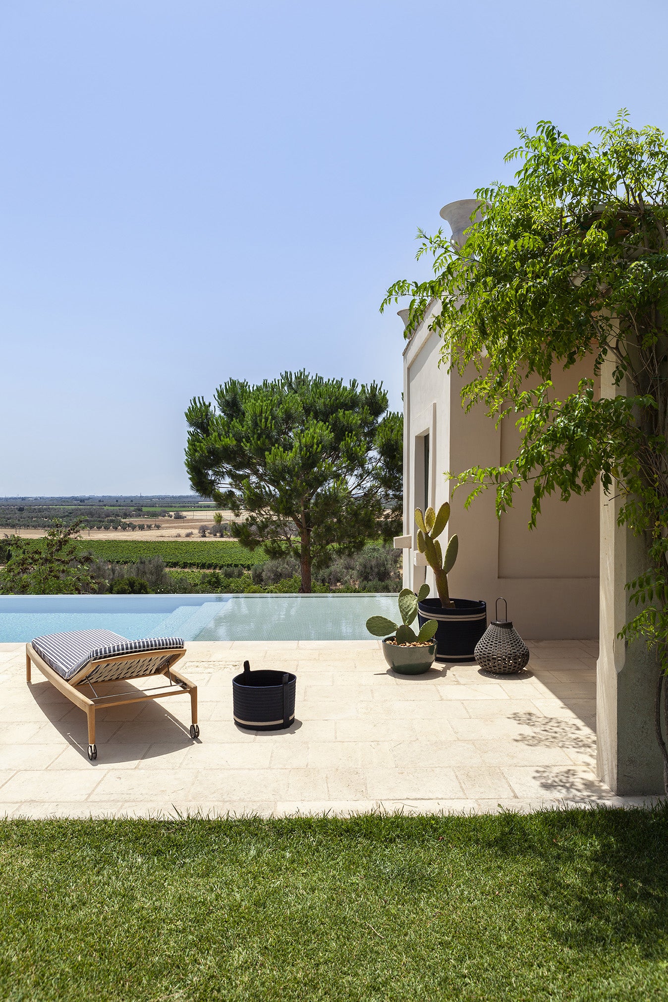 poltrona frau the secret garden sunbed