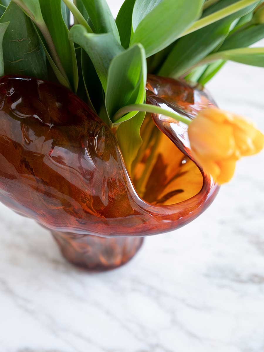 Water Illusion Vase