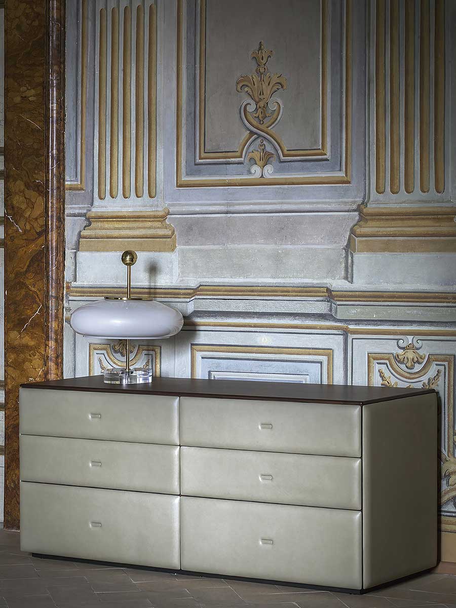 poltrona frau moondance drawer chest