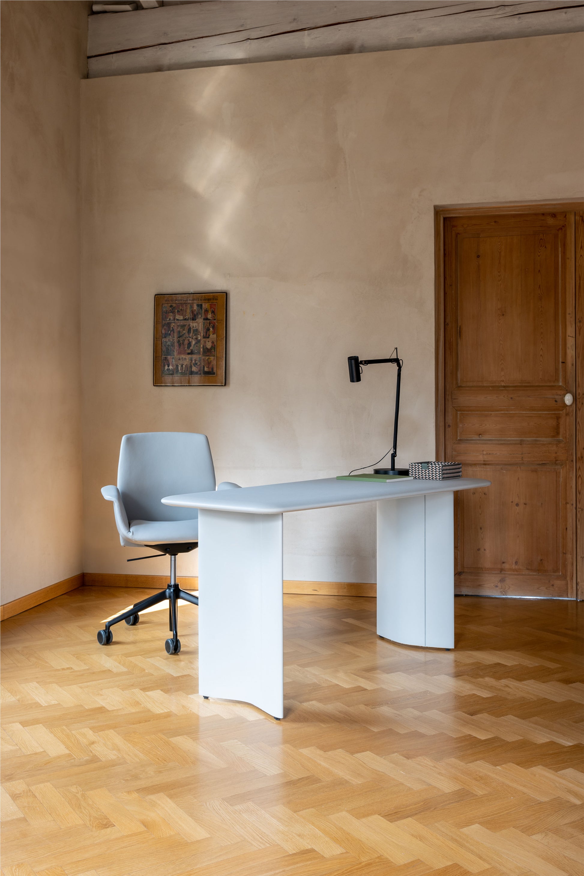 Downtown Conference 360° Chair