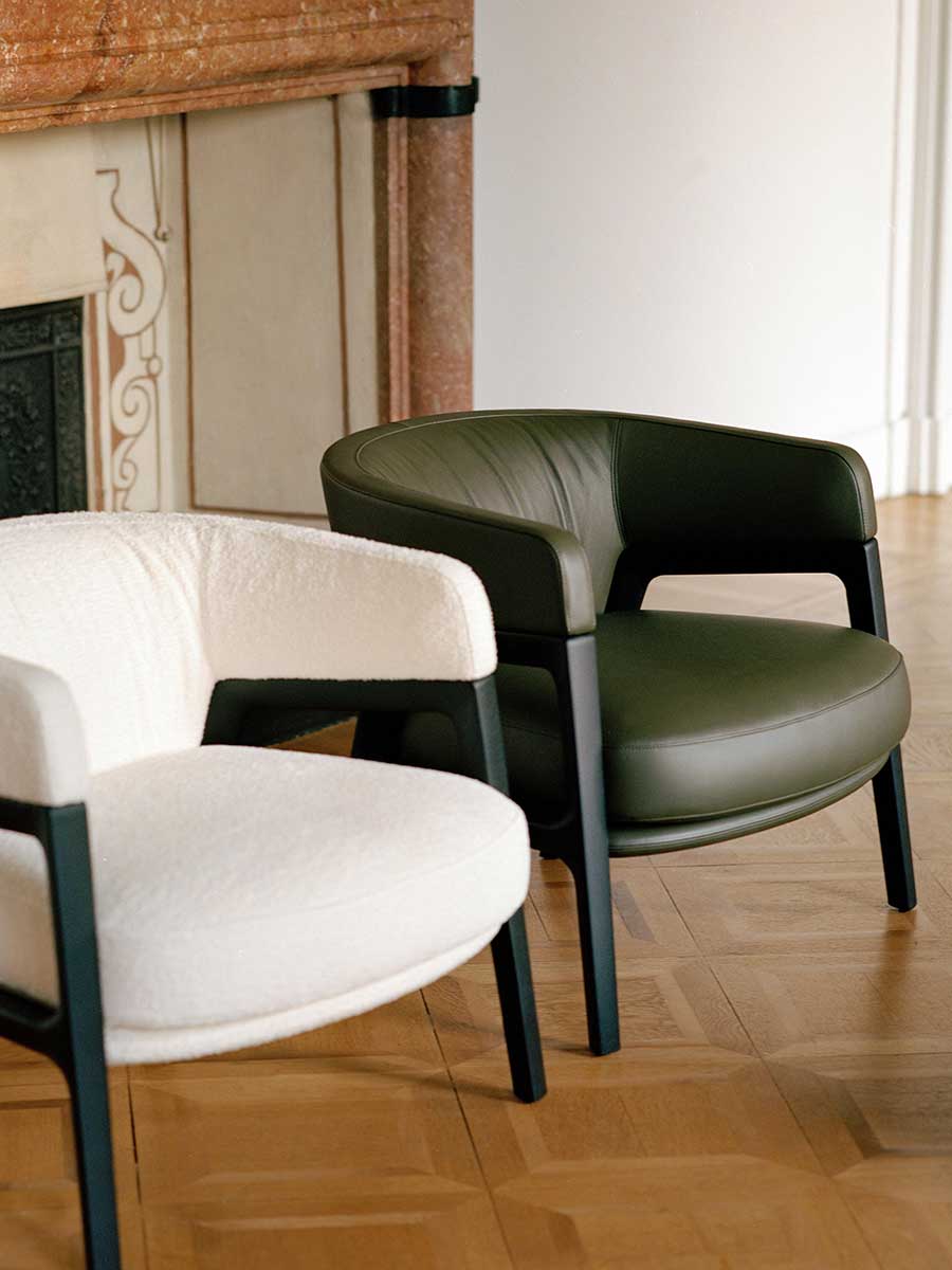 poltrona frau duo lounge chair
