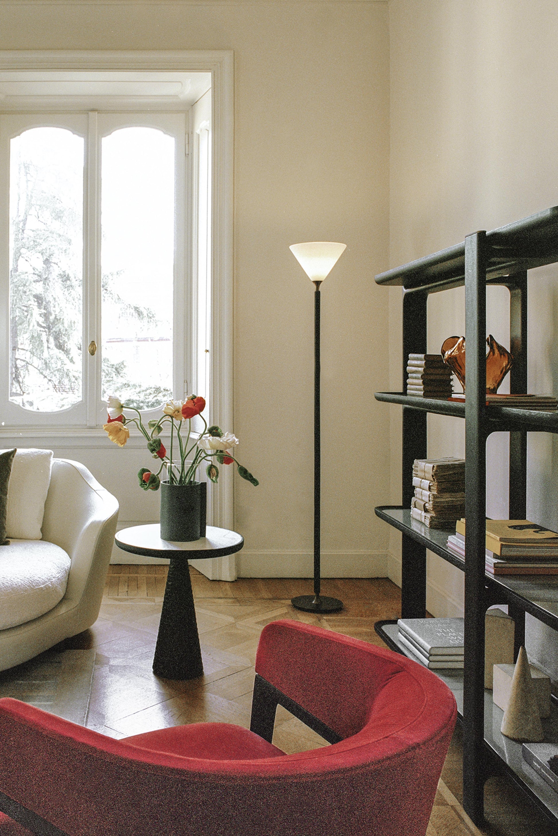 Duo Pedestal Table