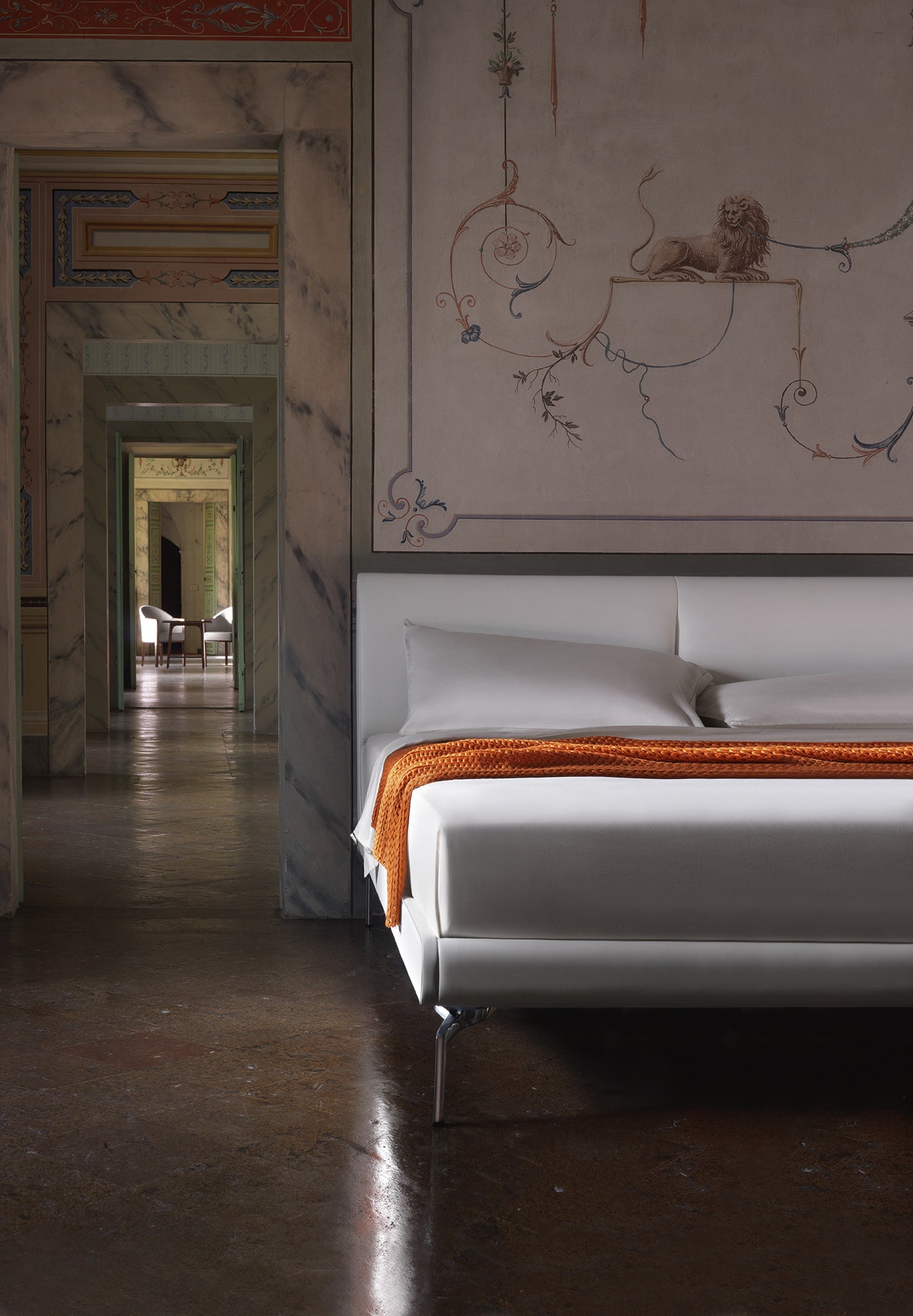 poltrona frau eosonno bed