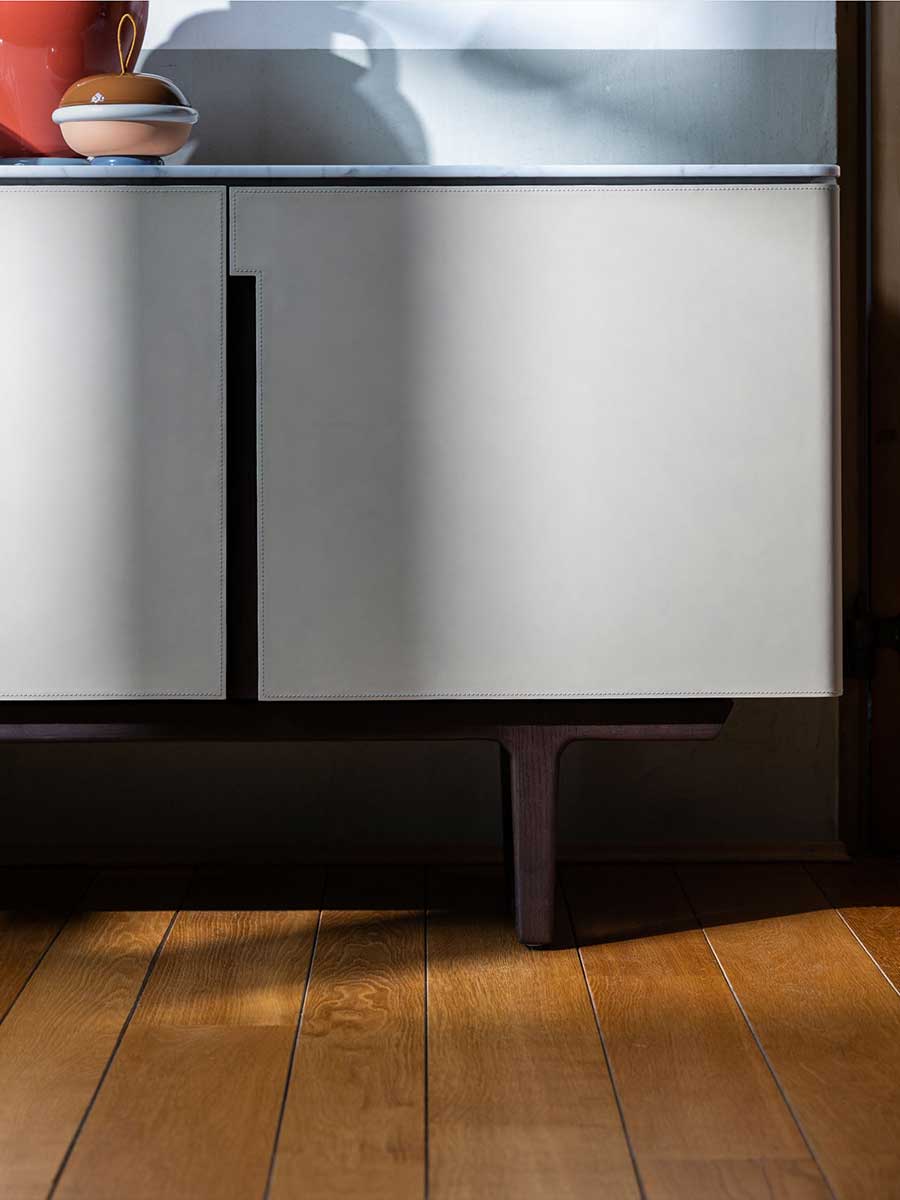 poltrona frau fidelio low cabinet